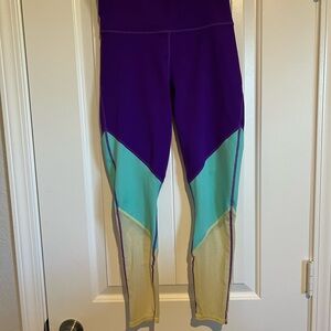 Fabletics PowerHold Leggings in Vibrant Purple